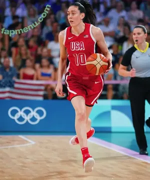 Breanna Stewart / WNBA Player / breannastewart / breannastewart30 nude photo #0073