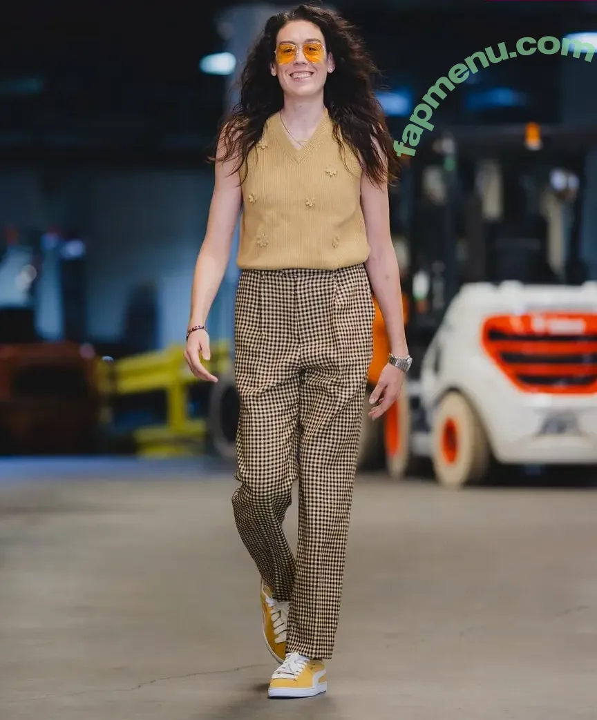 Breanna Stewart nude photo #0043 (WNBA Player / breannastewart30)