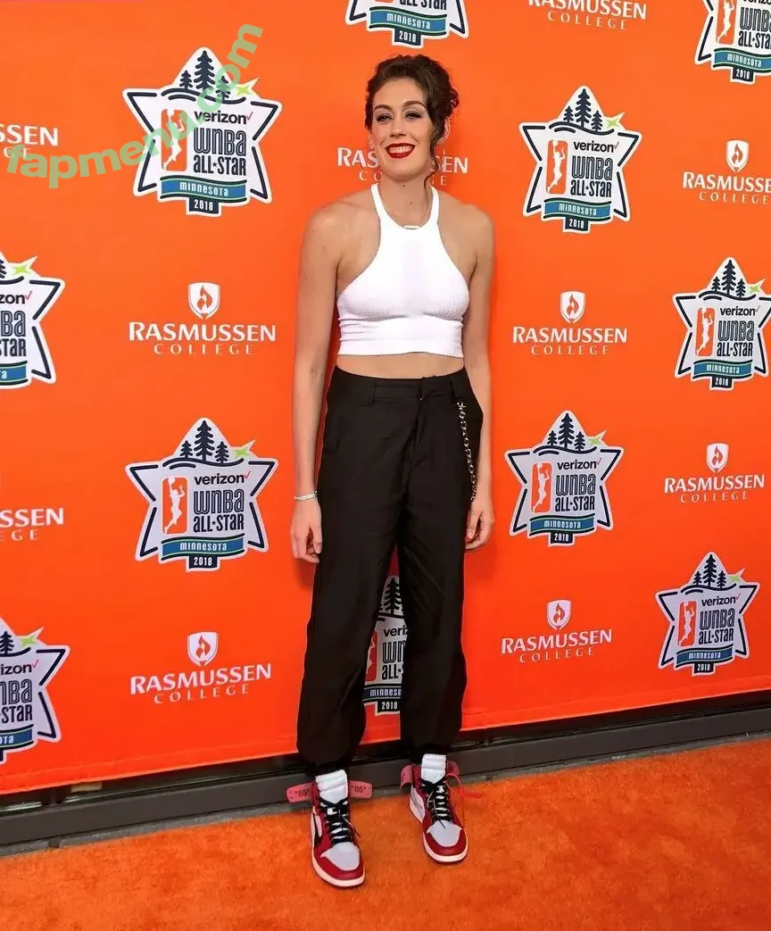 Breanna Stewart nude photo #0084 (WNBA Player / breannastewart / breannastewart30)