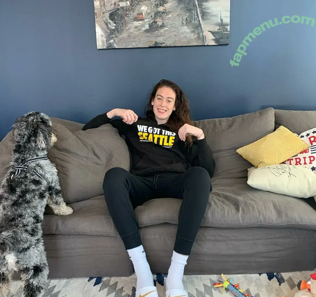 Breanna Stewart nude photo #0085 (WNBA Player / breannastewart / breannastewart30)