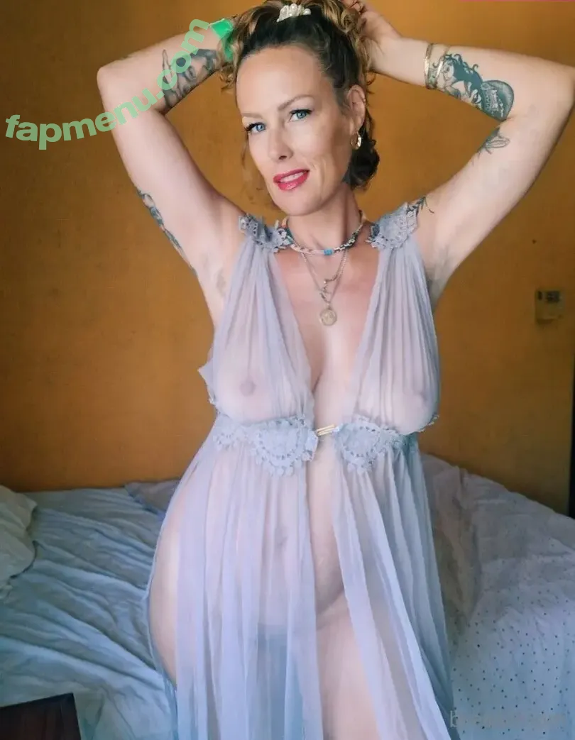 BreastMom nude photo #0018 (BreastMom)