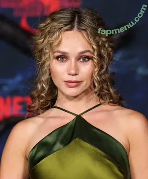 Brec Bassinger / brec_bassinger / brecbassinger nude photo #0586