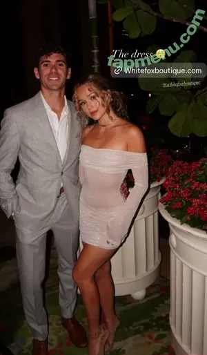 Brec Bassinger / brec_bassinger / brecbassinger nude photo #0602