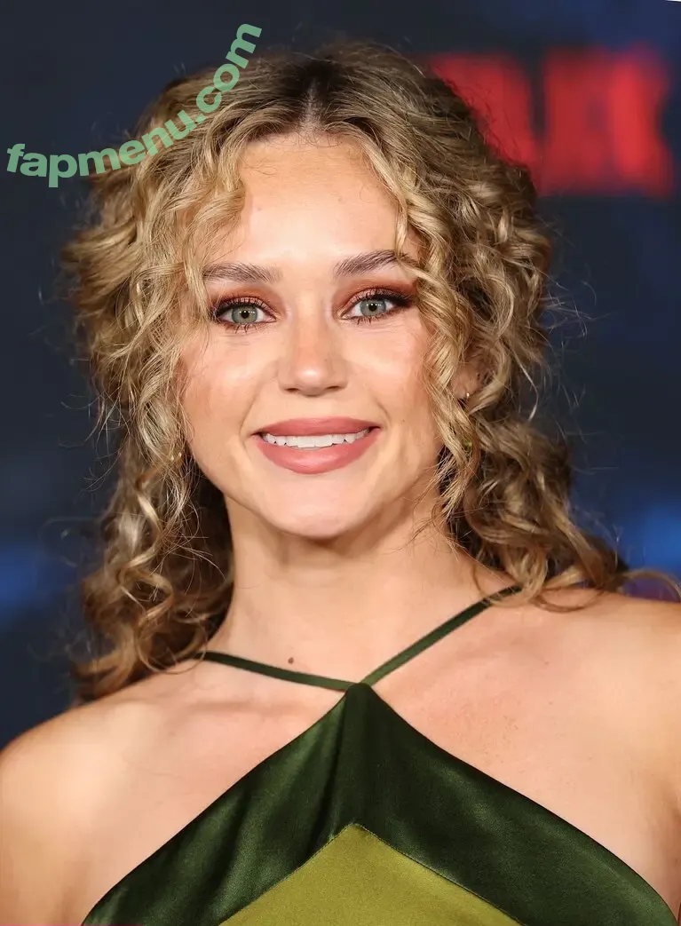 Brec Bassinger nude photo #0577 (brecbassinger)