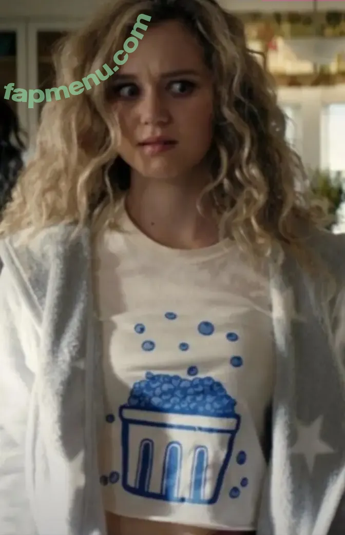 Brec Bassinger nude photo #0621 (brecbassinger)