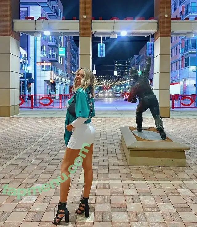 Bree Delio nude photo #0139 (bree.delio / whatsthedelio)