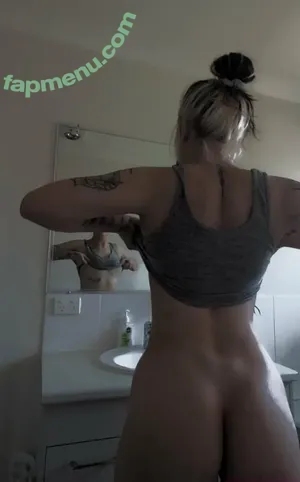 Bree Louise nude