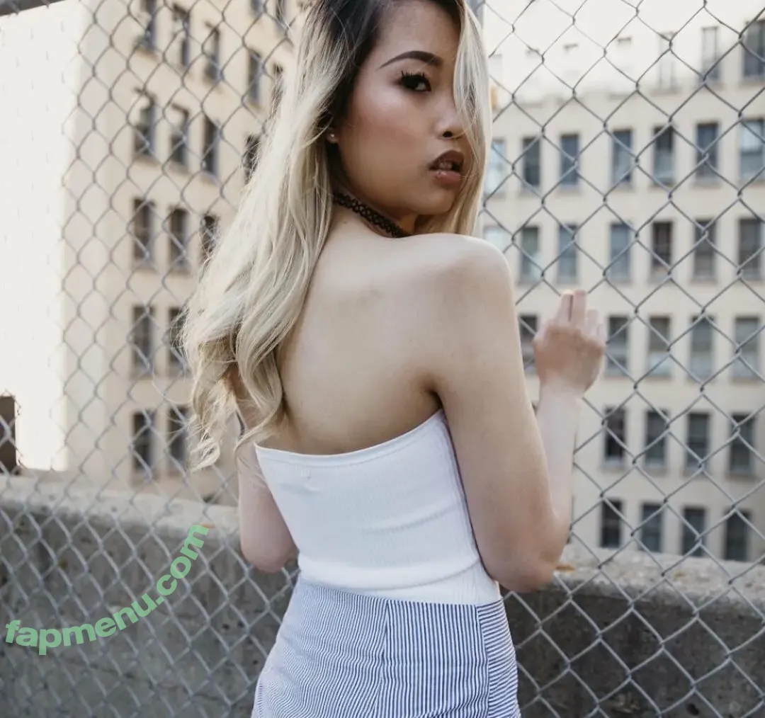 Breeboo nude photo #0007 (its.breeboo)