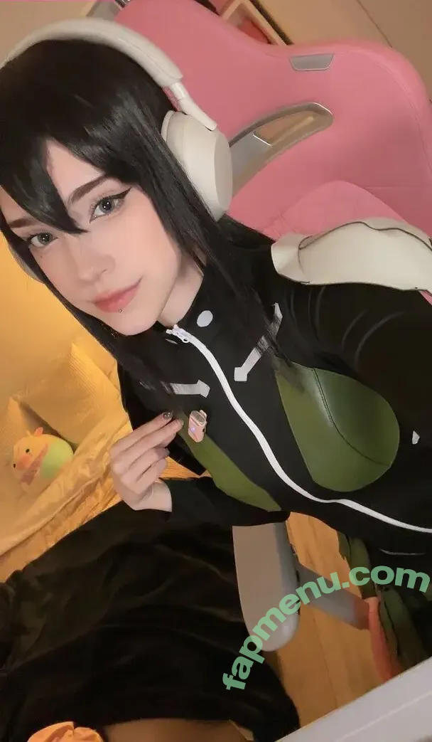 breesknees nude photo #0011 (bunnygirlbree)