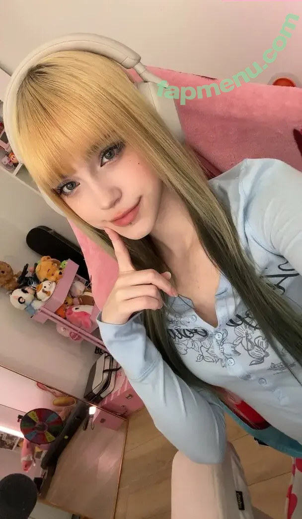 breesknees nude photo #0013 (bunnygirlbree)