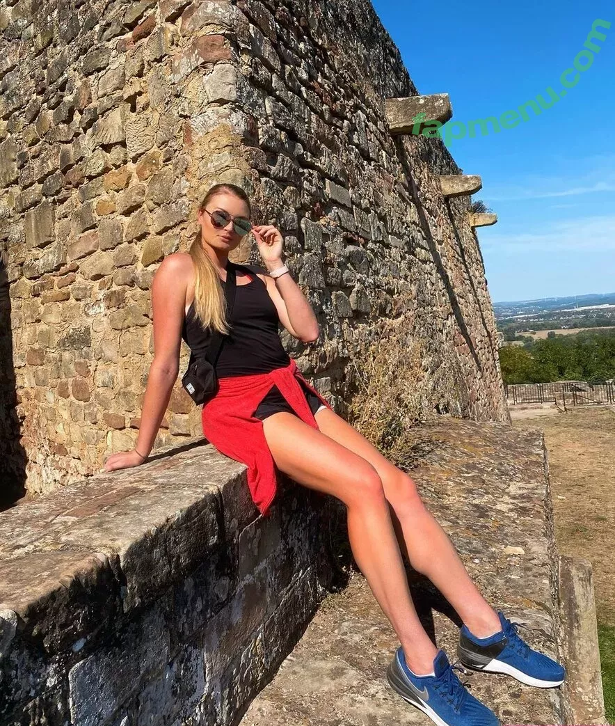 breezytall nude photo #0008 (Brichacova Bradshaw / Klara / klarabradshaw)