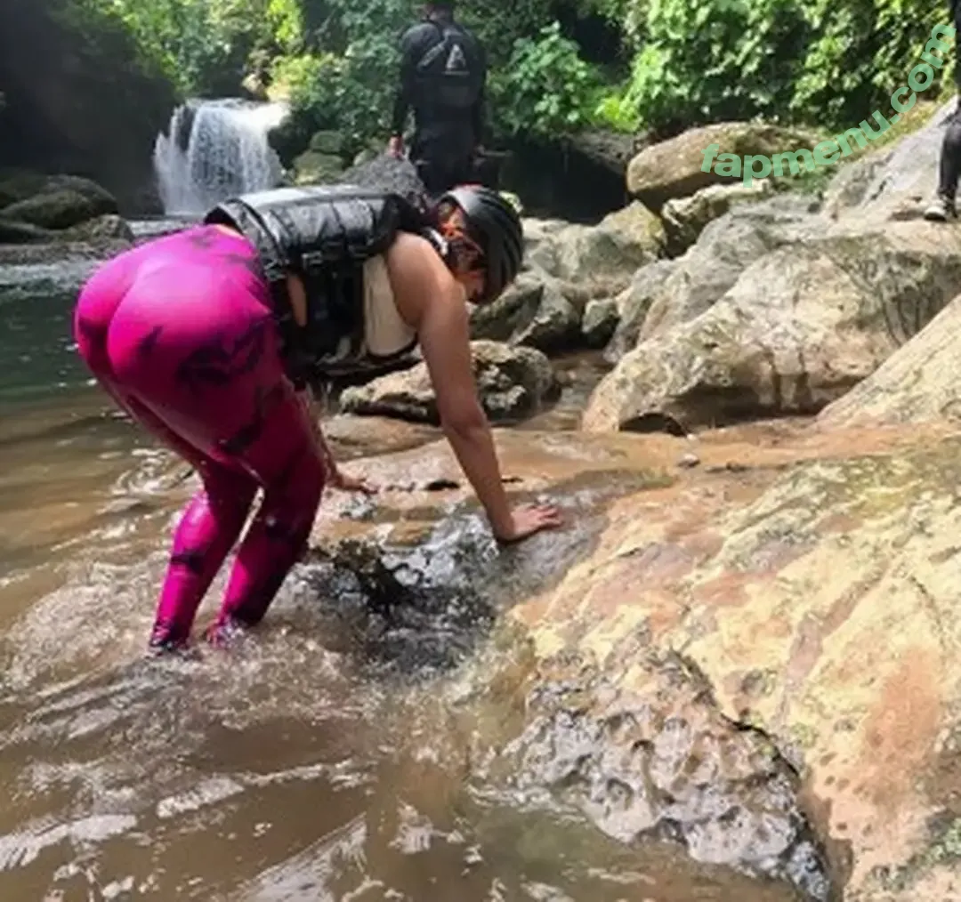 Brenda Catalan nude photo #0034 (brencatalan / brendacatalanmx)