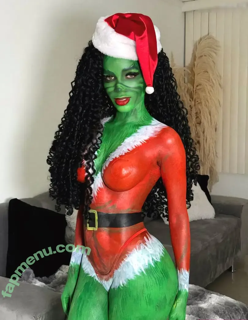 Brenda Perlaza nude photo #0107 (barbienegra3 / brendaperlaza)