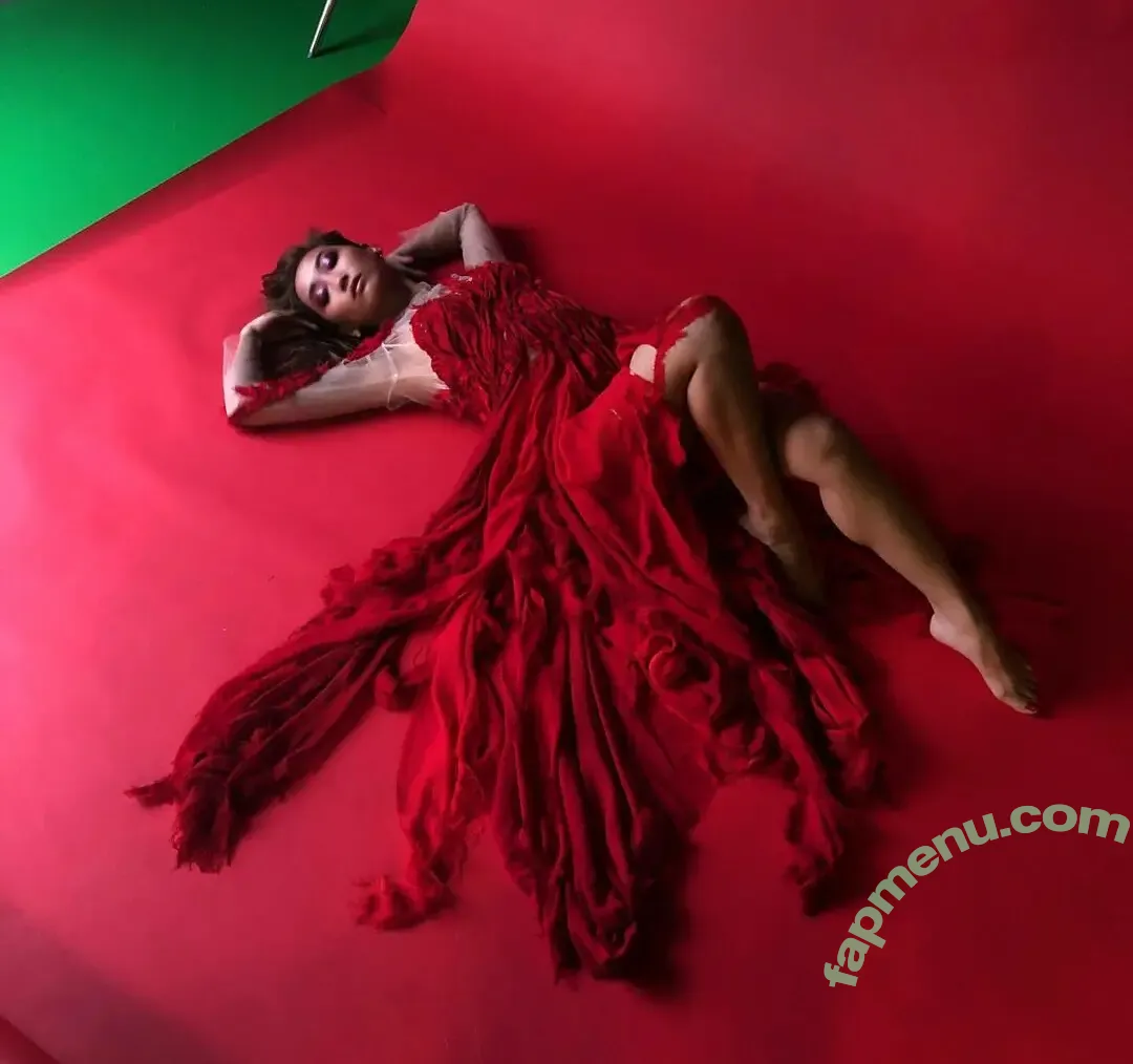 Brenda Song nude photo #0129 (brendasong)