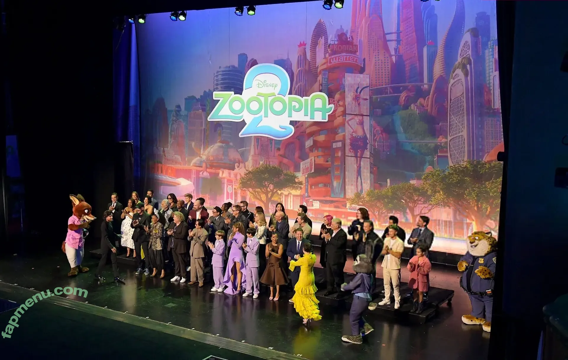 Brenda Song nude photo #0571 (brendasong)