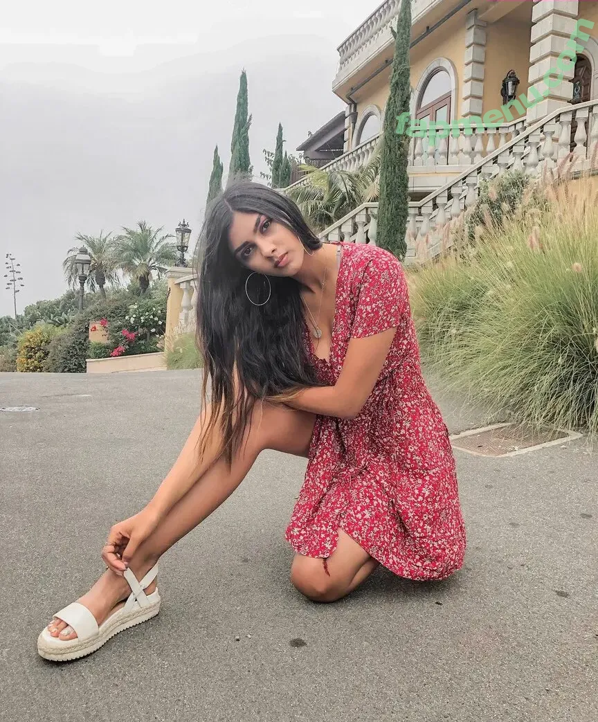 Brenna Marie Narayan nude photo #0011 (brennamarienarayan)