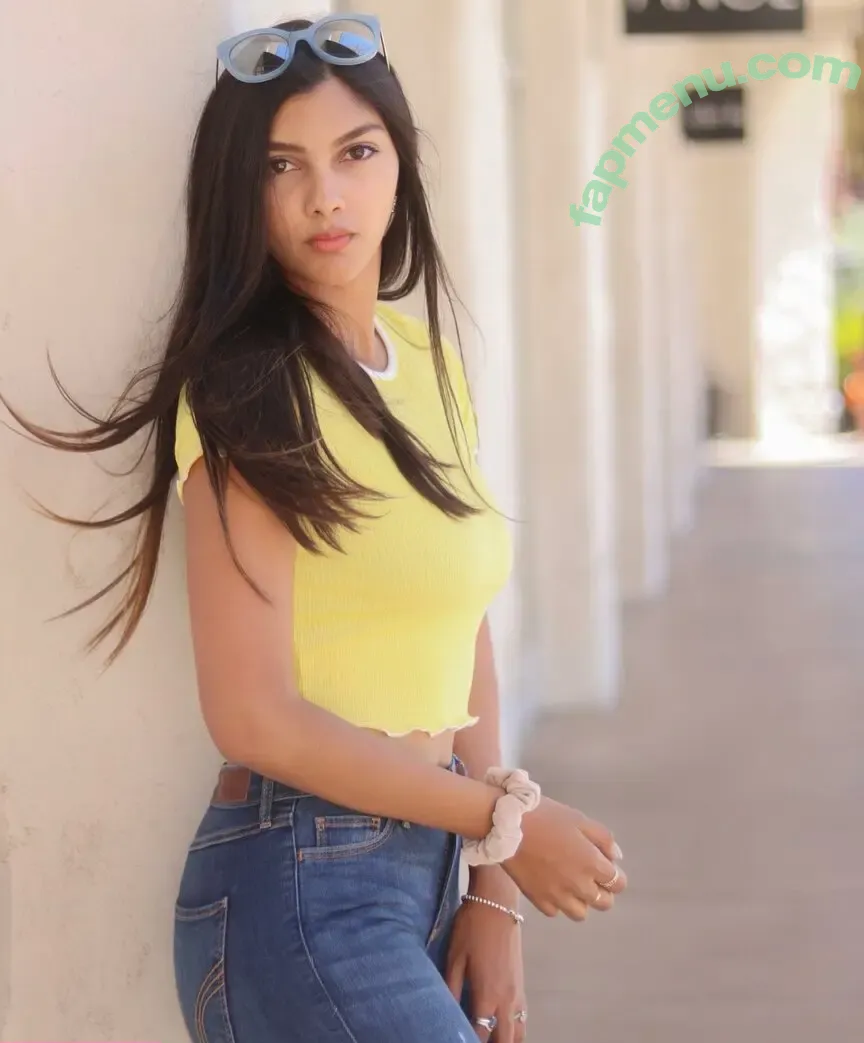 Brenna Marie Narayan nude photo #0012 (brennamarienarayan)