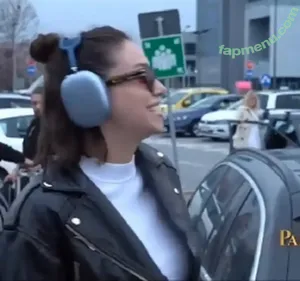 Breskvica / brrrreskvica nude photo #0023