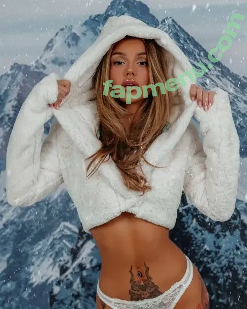 Breskvica nude photo #0030 (brrrreskvica)