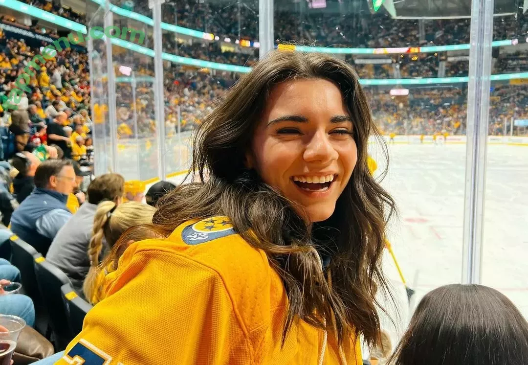 Brett Cooper nude photo #0034 (imbrettcooper)