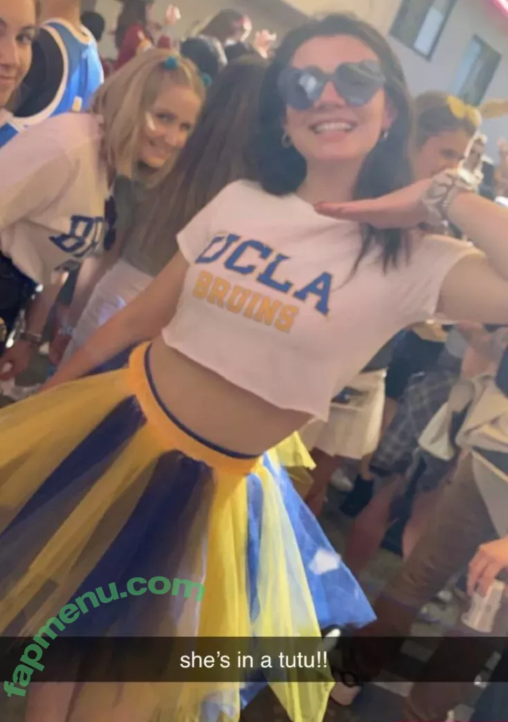 Brett Cooper nude photo #0045 (imbrettcooper)