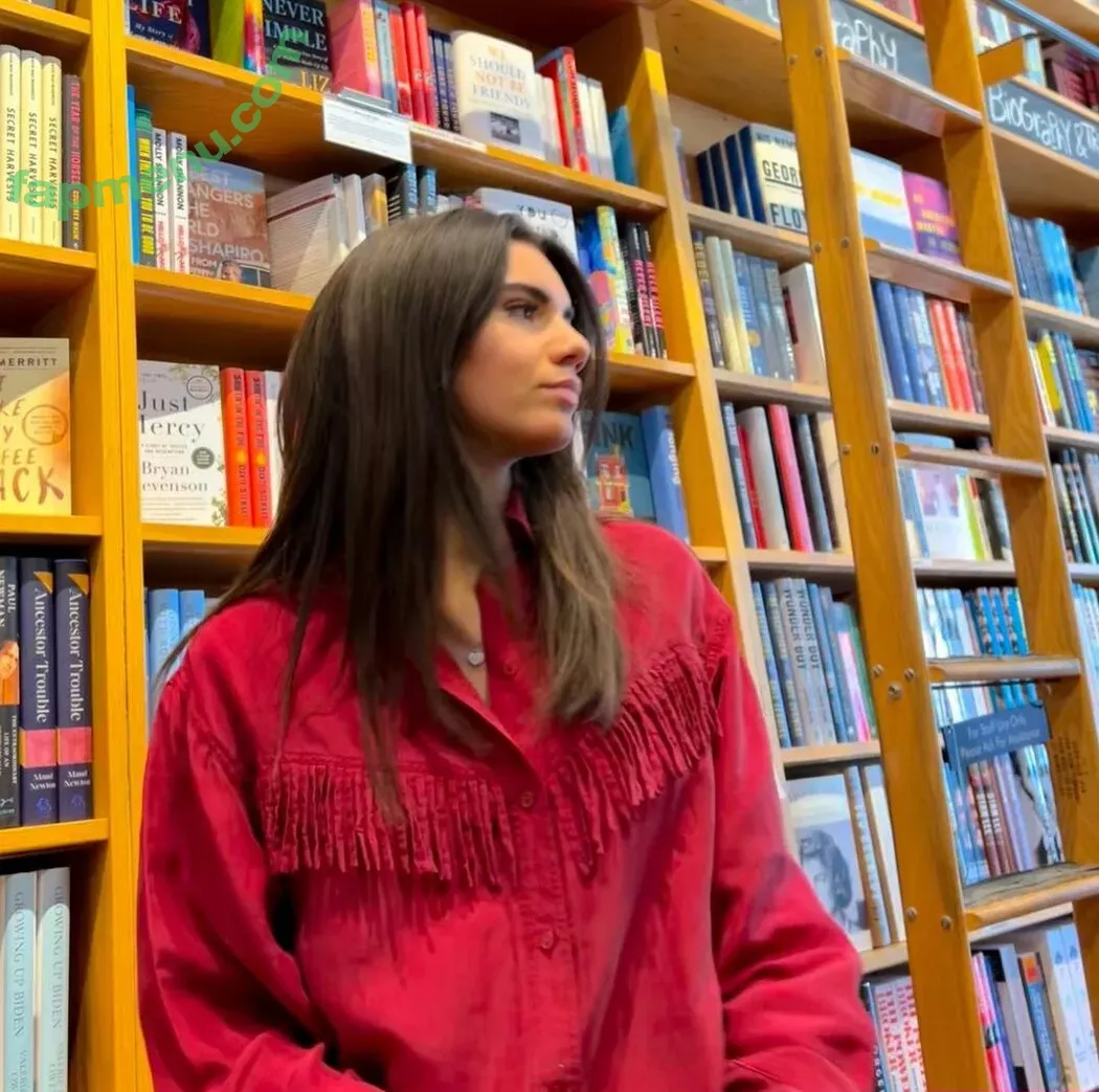 Brett Cooper nude photo #0075 (imbrettcooper)