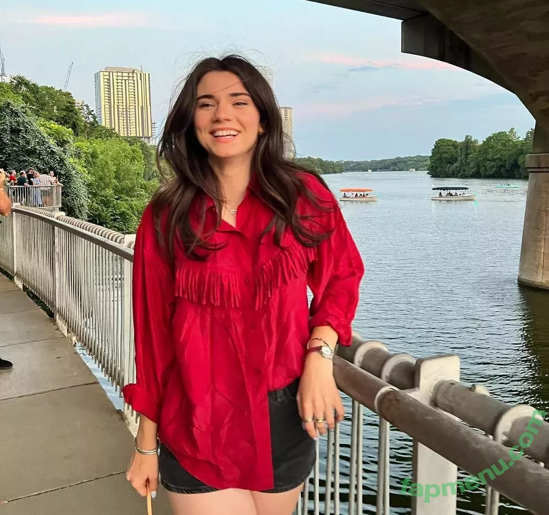 Brett Cooper nude photo #0101 (imbrettcooper)