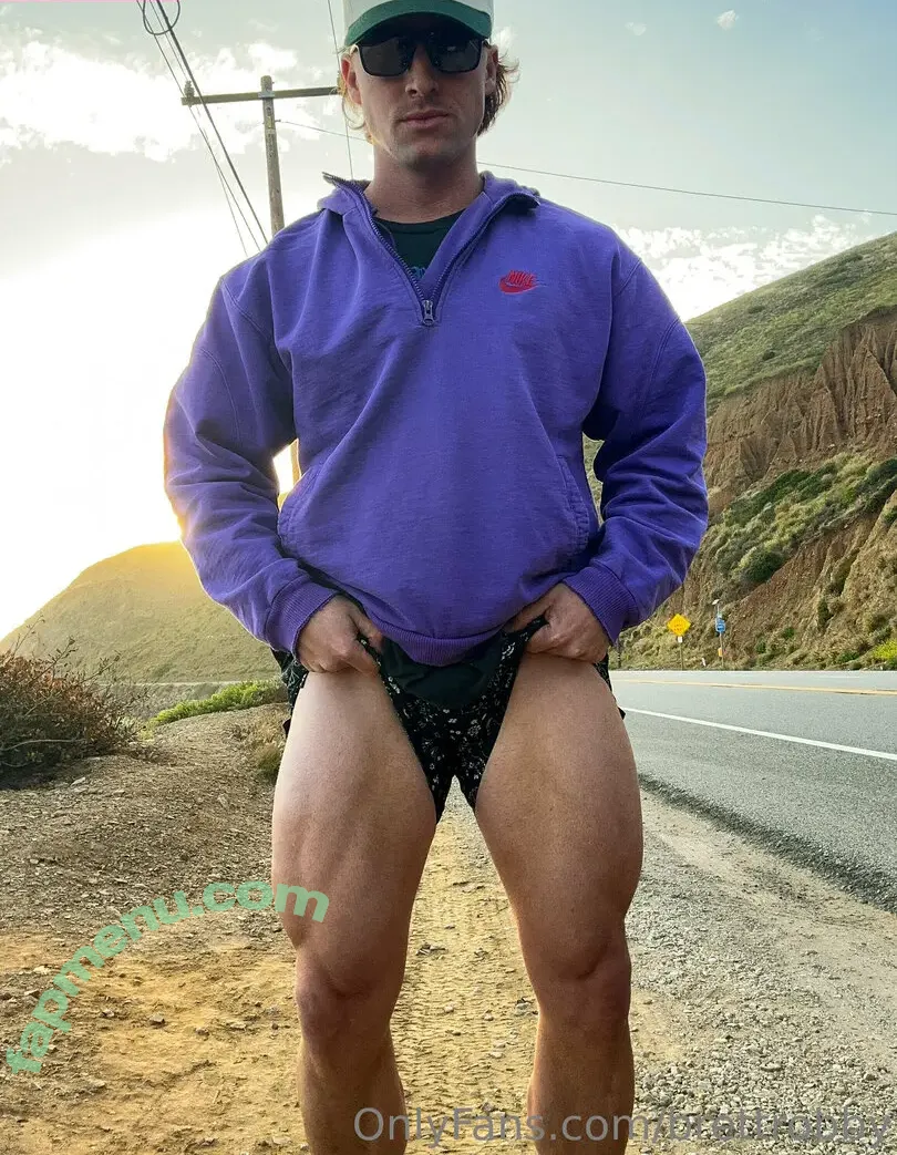 brettrobby nude photo #0032 (brett.robby)