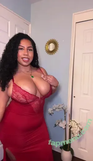 Bri Ballesteros / forevercurlybri nude photo #0066