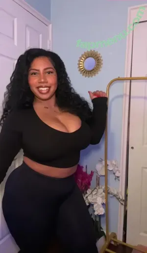 Bri Ballesteros / forevercurlybri nude photo #0068