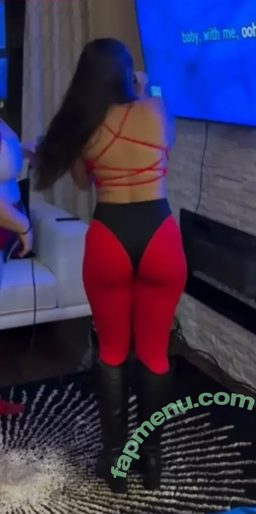 Bri Plato nude photo #0010 (Cashbunnyy / brillionaire / briplato)