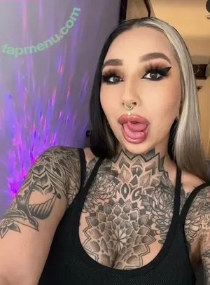  nude photo #0005