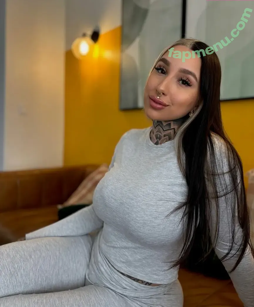 Bri Uvina nude photo #0006 (Bri Uvina)