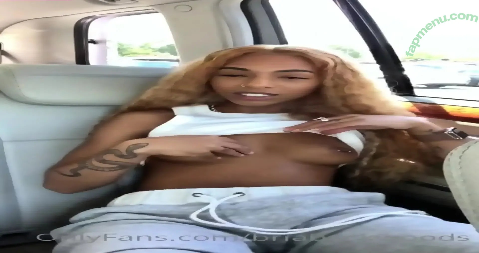 Bria Backwoods nude photo #0099 (briabackwoods / briabnbackwoods / briaxbackwoods)