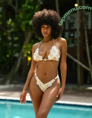 Briana Smith / brianaans nude photo #0542