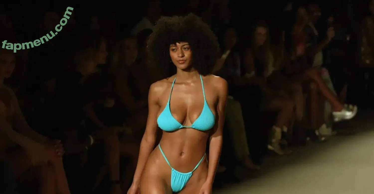 Briana Smith nude photo #0381 (brianaans / brianaas / brismith)