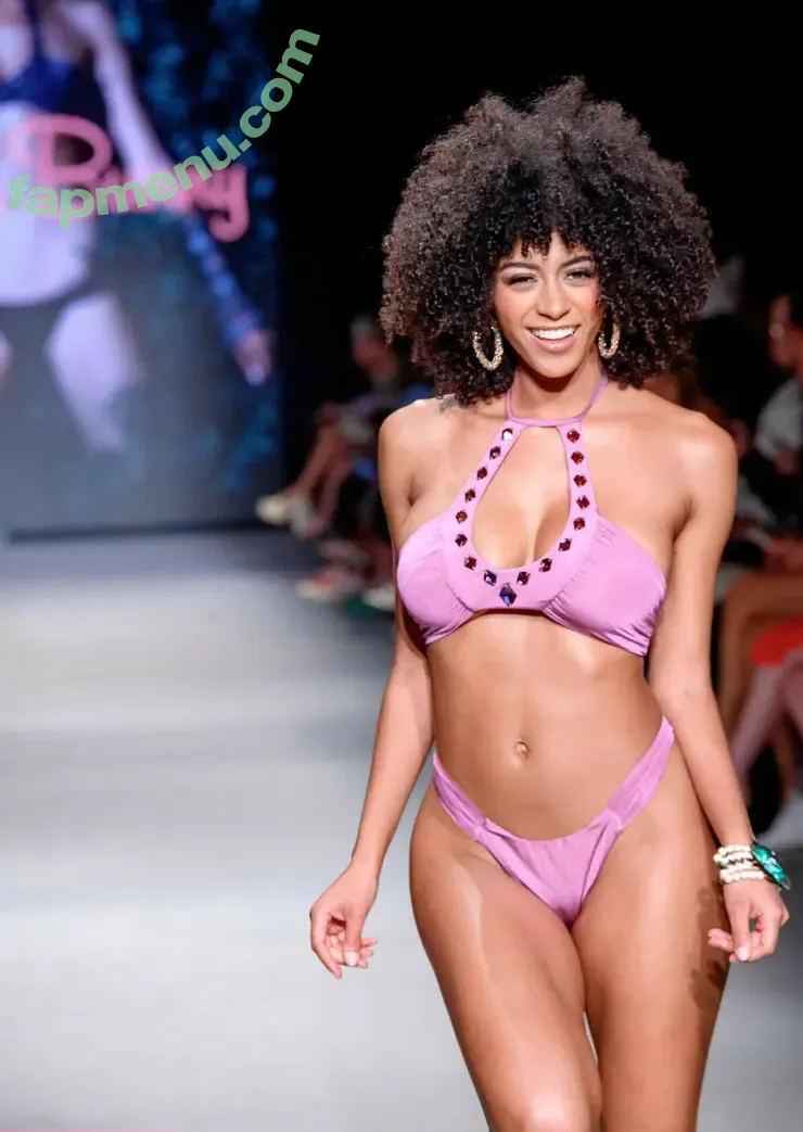 Briana Smith nude photo #0397 (brianaans / brianaas / brismith)