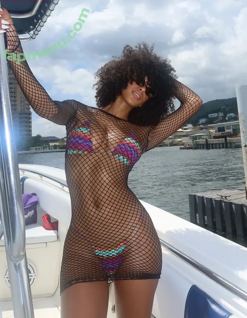 Briana Smith nude photo #0489 (brianaans / brianaas / brismith)