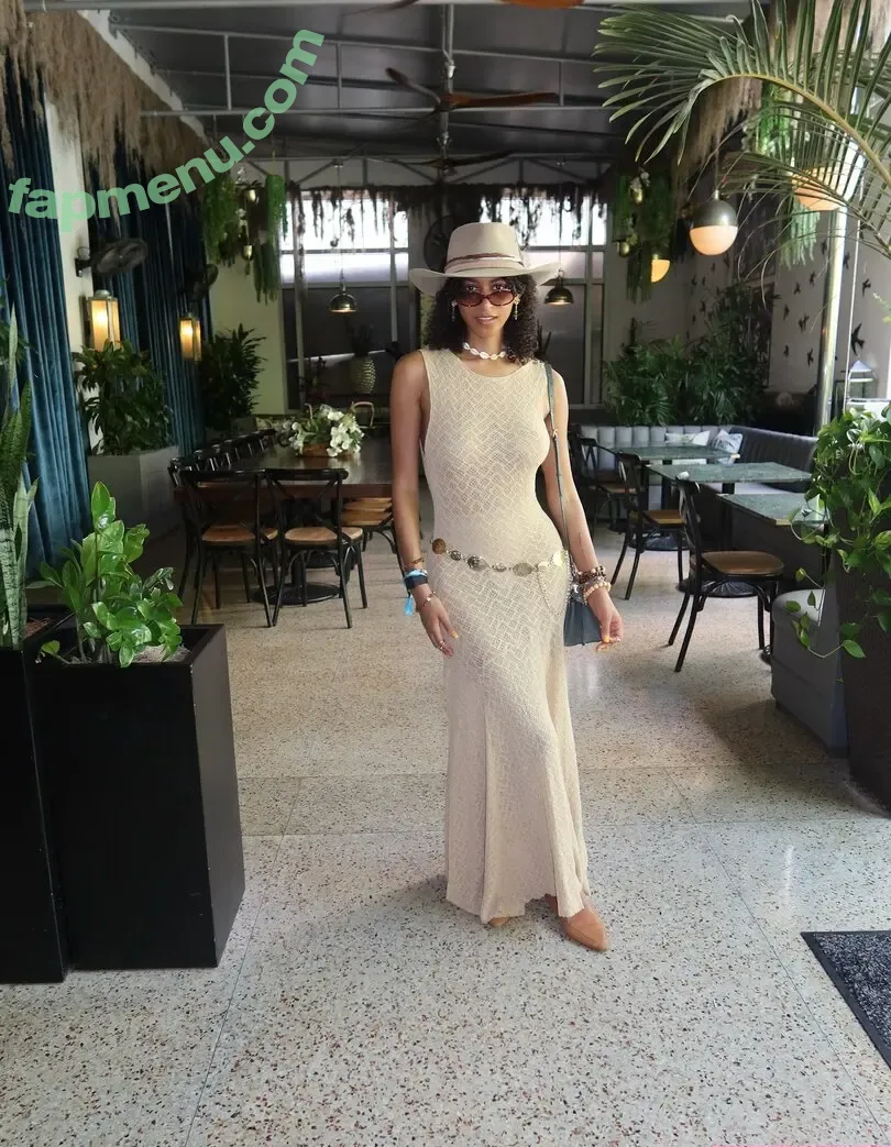 Briana Smith nude photo #0519 (brianaans / brianaas / brismith)