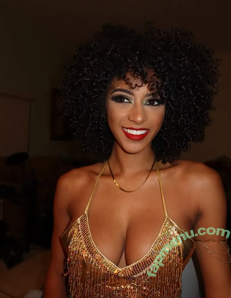 Briana Smith nude photo #0574 (brianaans)