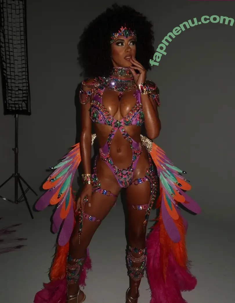 Briana Smith nude photo #0605 (brianaans / brianaas / brismith)