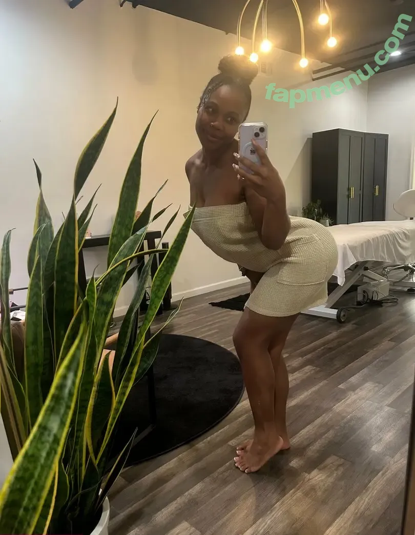 brianathemoongoddess nude photo #0025 (brianathemoongoddess)