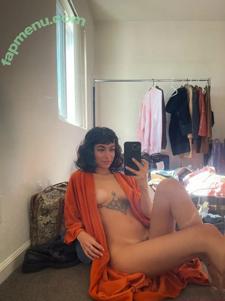 Brianna nude photo #0009 (Hadees / brianna_ / itshades)