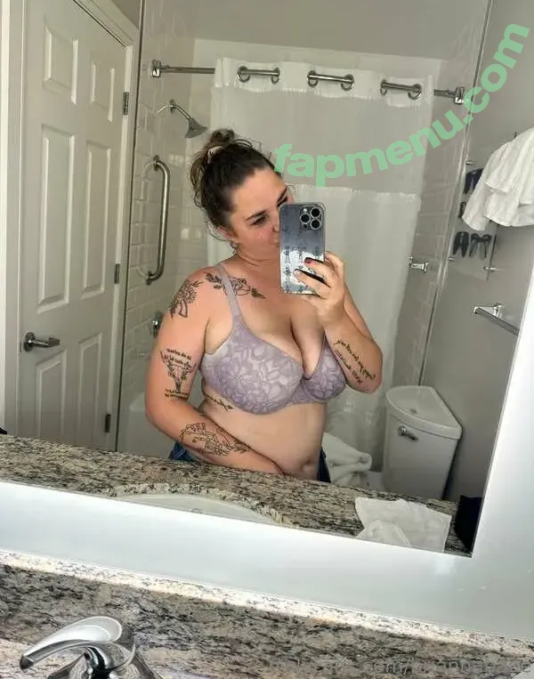 Brianna nude photo #0041 (Hadees / brianna_ / briannababe / itshades)