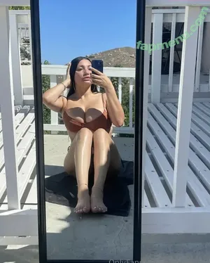 Brianna Christine / briannachristiine nude photo #0147