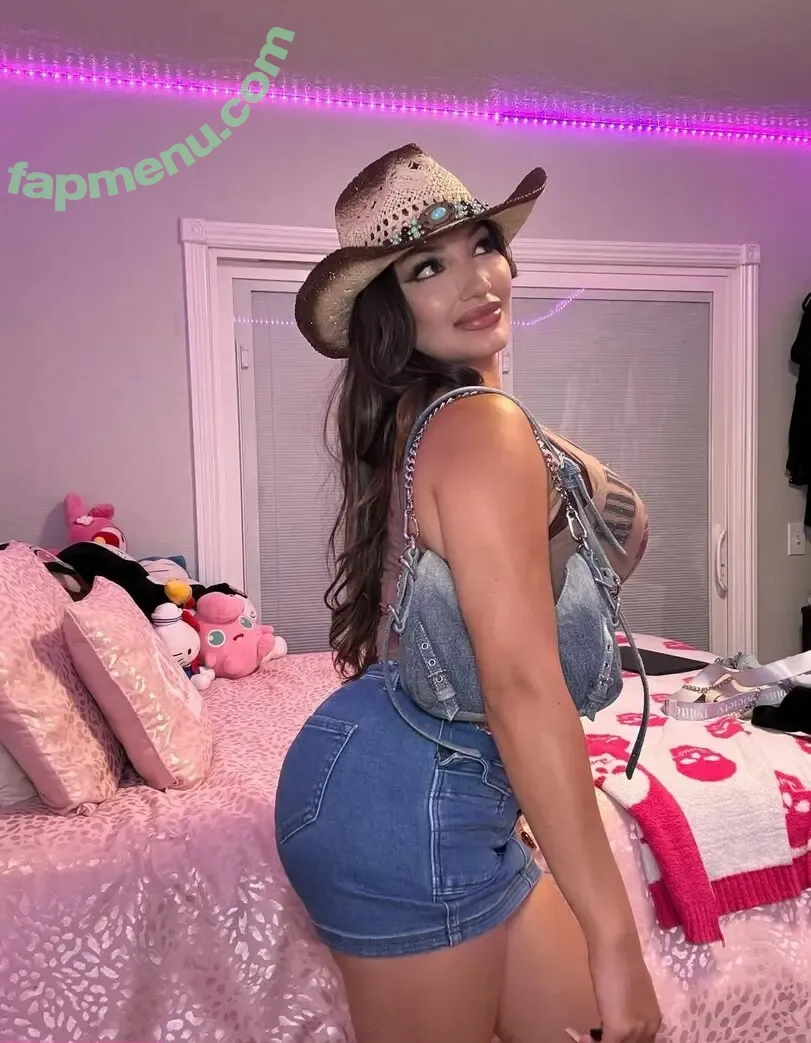 Brianna Christine nude photo #0103 (briannachristiine)