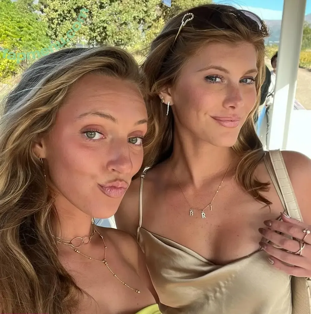 Brianna Duffield nude photo #0065 (briiduffield)