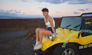 Brianna Hildebrand / briannahilde nude photo #0075