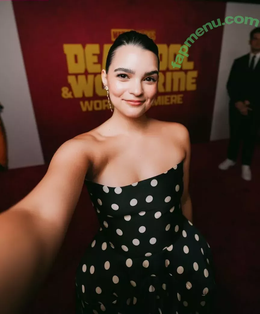 Brianna Hildebrand nude photo #0030 (briannahilde)