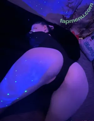 Briannaficial / Brianna.Official / brianna.0fficial nude photo #0197